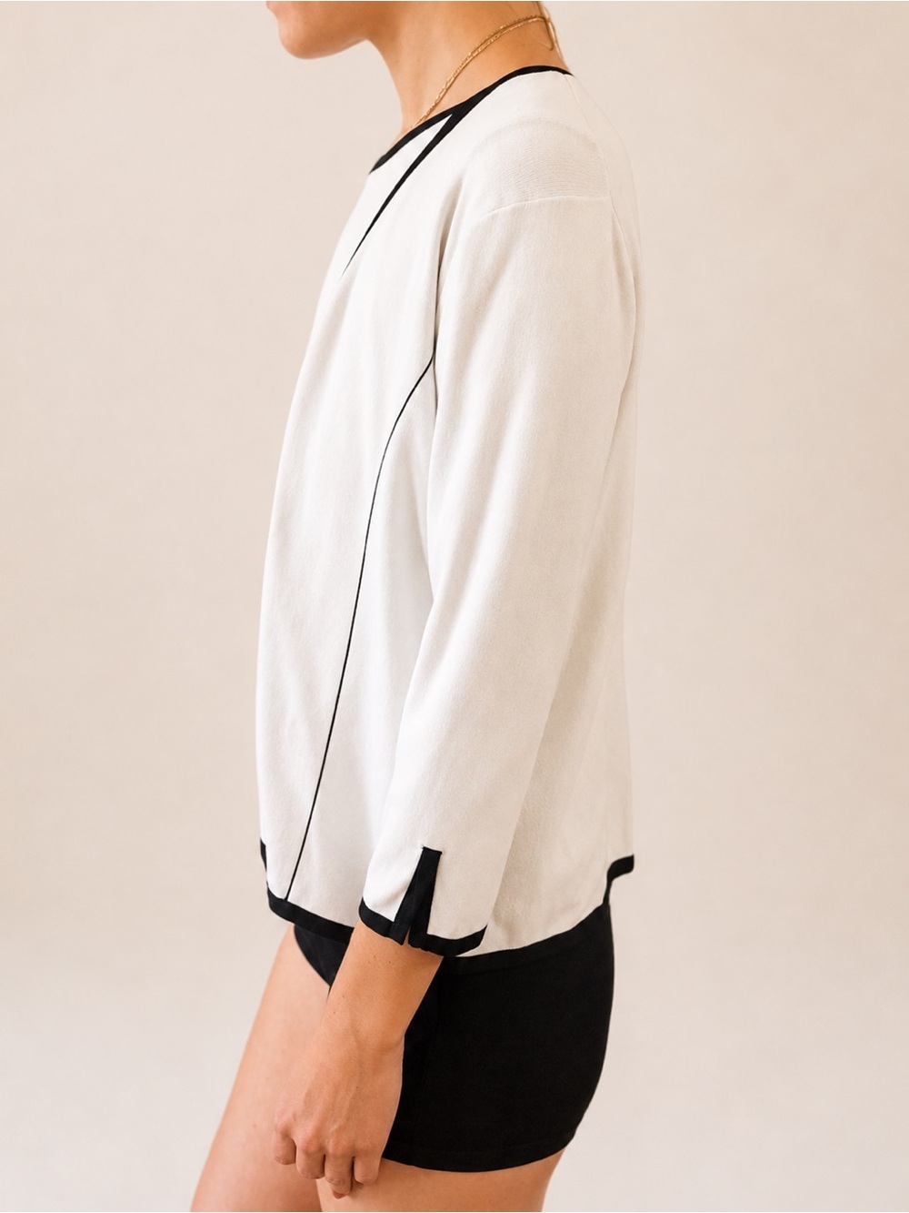 Vintage Shego’s White + Black Trim 3/4 Sleeve V Neck Cardigan Sweater Fit S M L - Picture 8 of 16